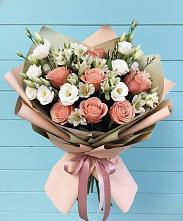 Букет цветов из:  Розы, Альстромерии и Лизиантусы в Ельдигино