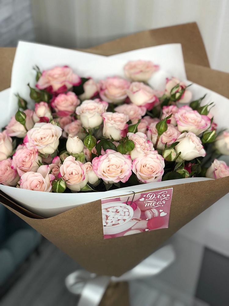 Букет цветов из: Розы в Ельдигино