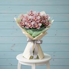 Букет цветов из:  Орхидеи и Розы в Ельдигино