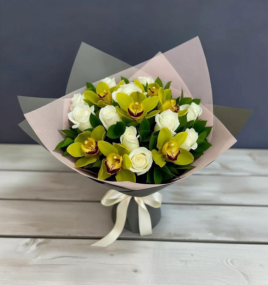 Букет цветов из: Орхидеи и Розы в Ельдигино